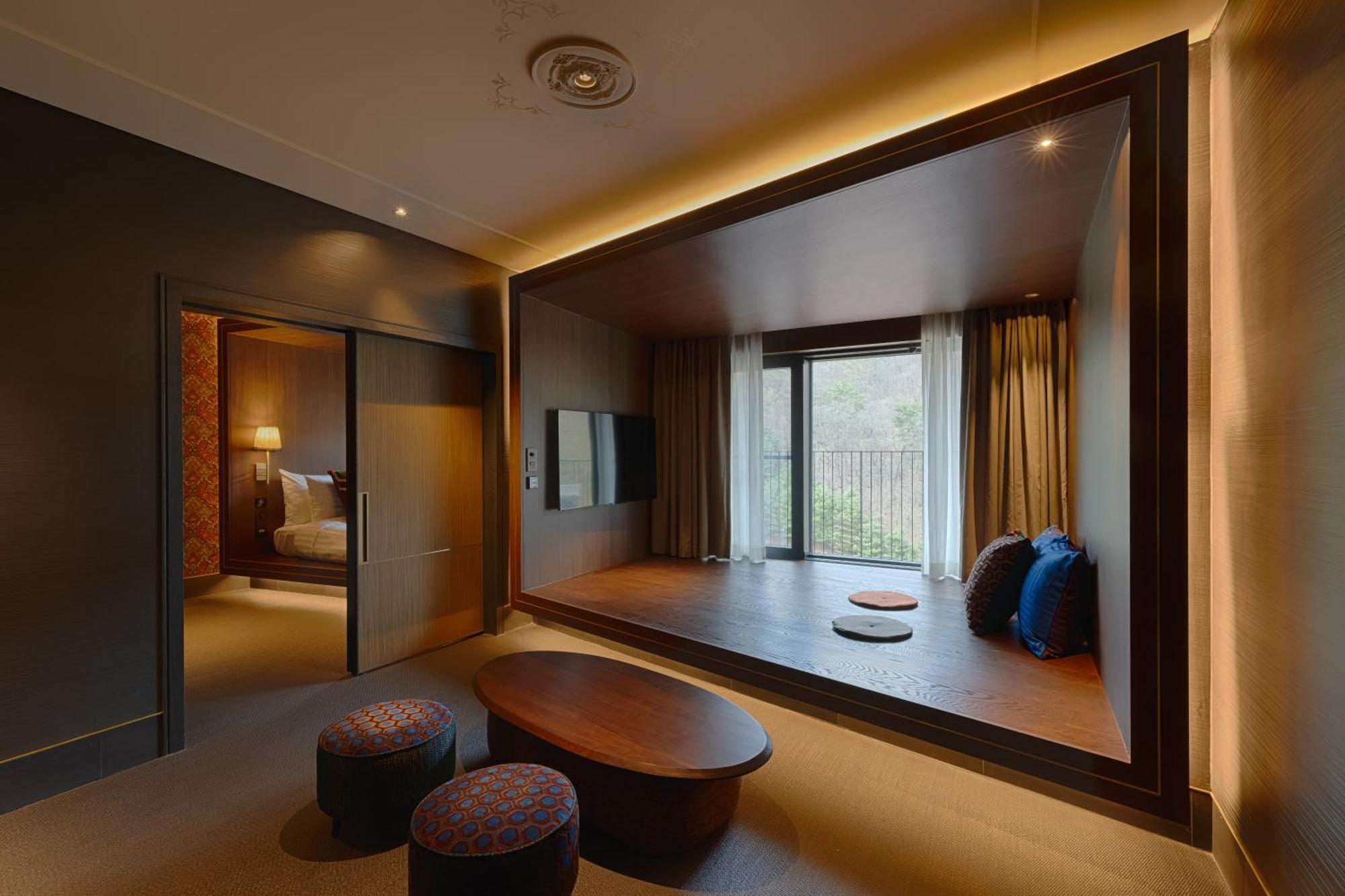 Sono Calm Vivaldipark Hotell Hongcheon Exteriör bild