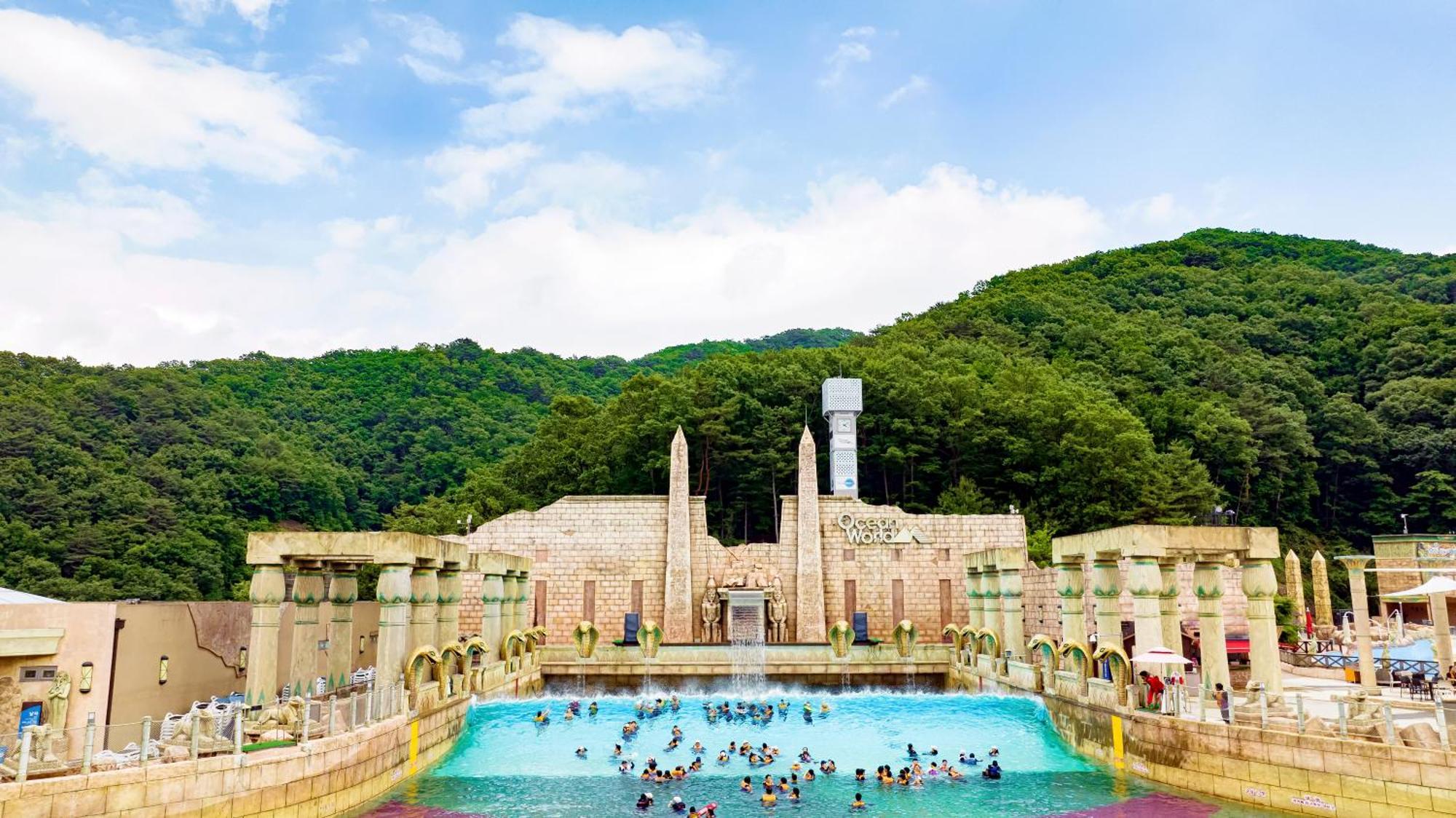 Sono Calm Vivaldipark Hotell Hongcheon Exteriör bild